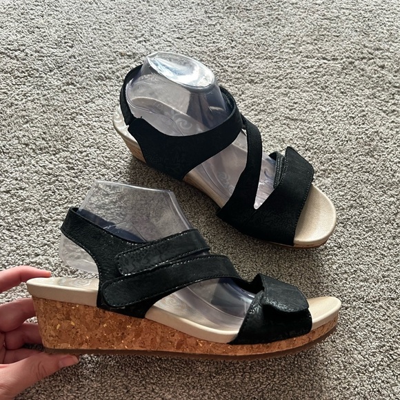 New Propét Women's 11 M Black Millie Open Toe Wedge Strappy Sandals - Picture 3 of 7